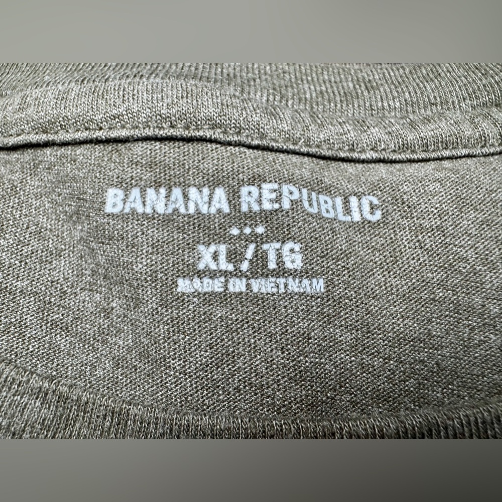 Lot of 3 Banana Republic Graphic T-Shirts / Grey / Brown / Green Size XL - Picture 14 of 16